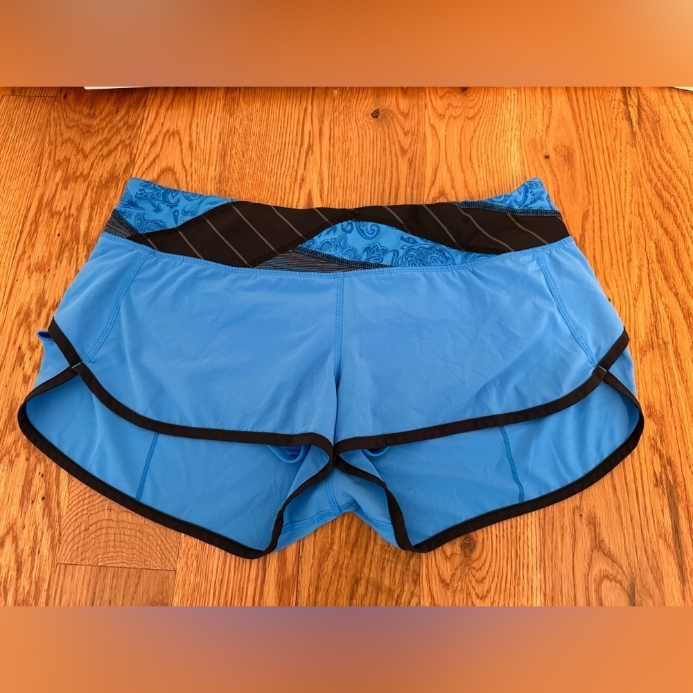 Lululemon Run Speed Short Cornflower Blue Black Quilt Lined Size 10